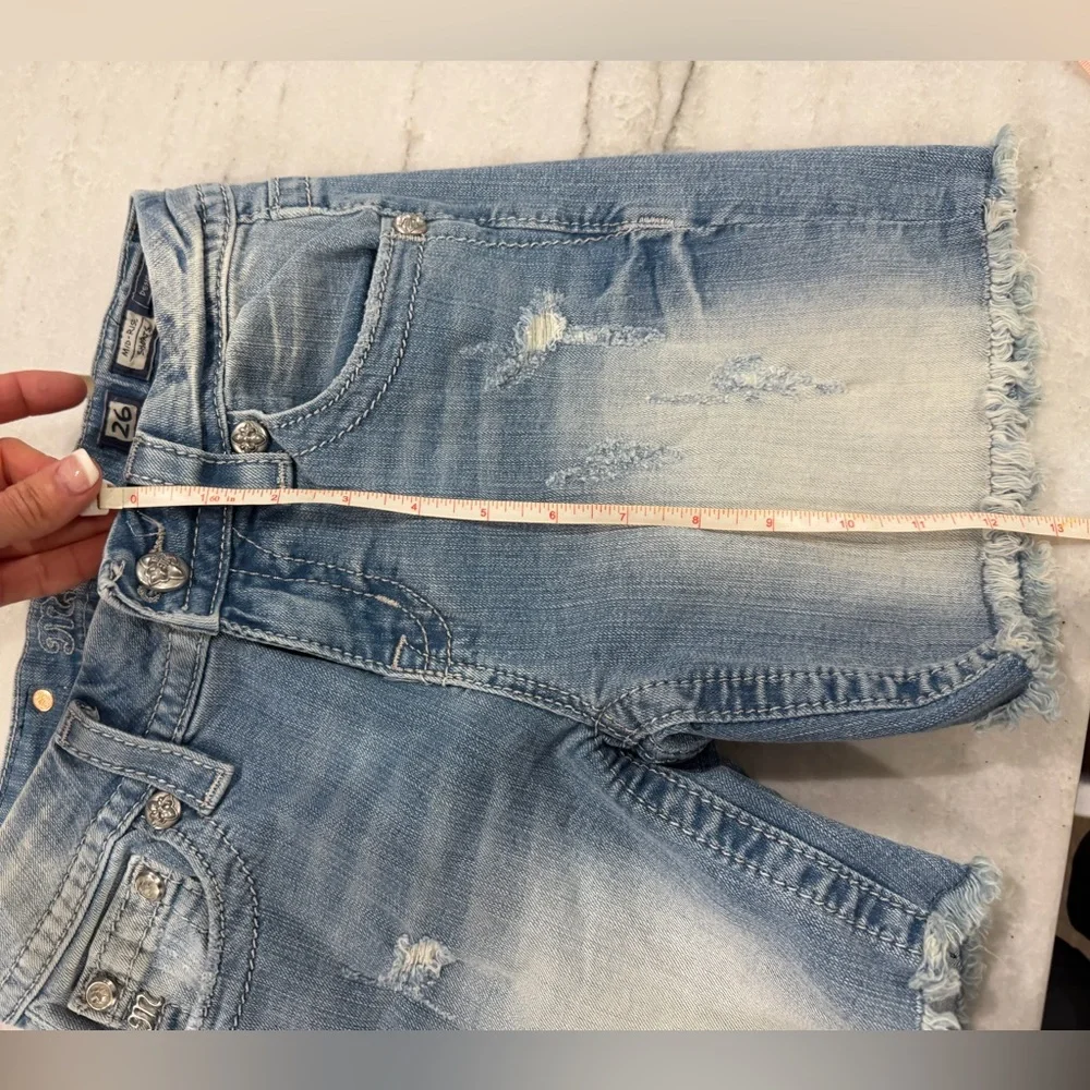 Miss Me NWOT Denim Shorts Never Worn Rhinestones - Picture 12 of 14